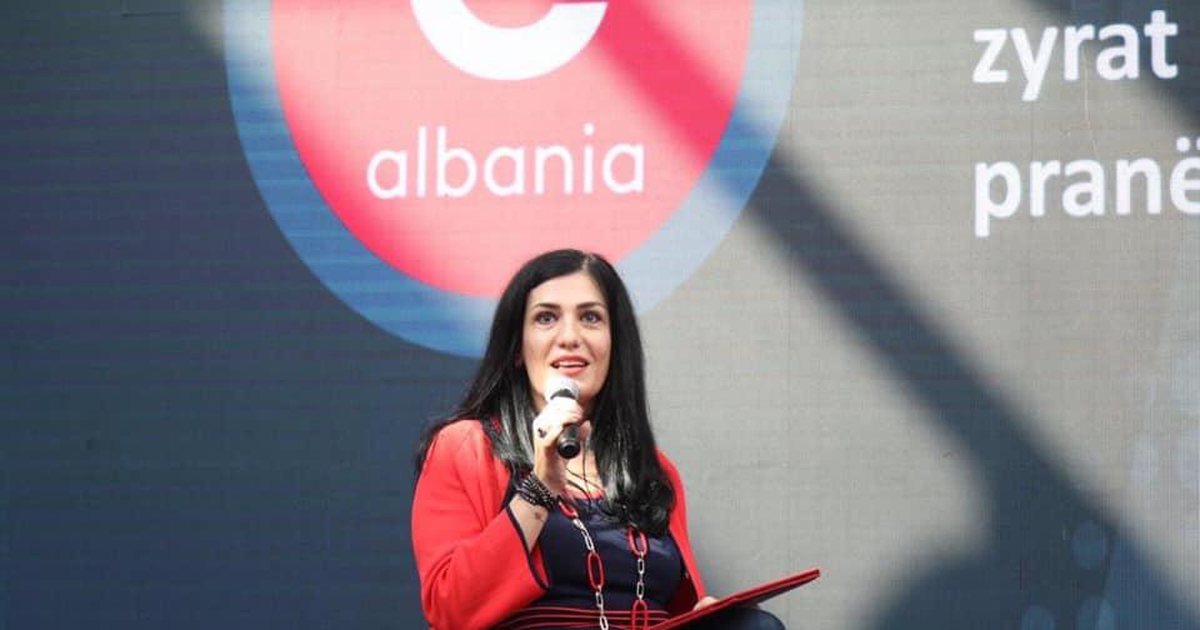 Gjendja civile në kolaps, AKSHI lë qytetarët pa pasaportë dhe pa martuar