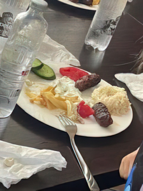 9 mijë lekë “dreka” e ekskursionit në Pezë