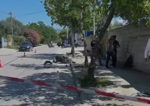 Aksidenti në Vlorë, pas 19-vjeçarit, humb jetën dhe shoku i tij i cili ishte pasagjer 