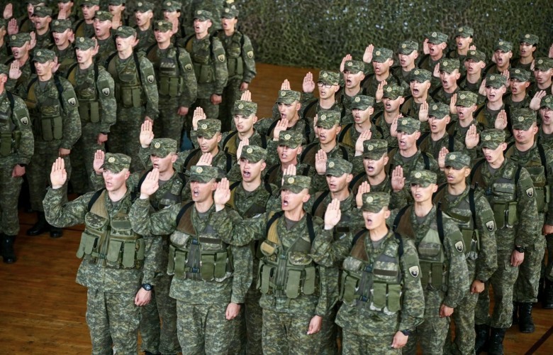 Ceremonia ushtarake në Kosovë shënon përfshirjen e 350 rekrutëve të rinj në Forcën e Sigurisë