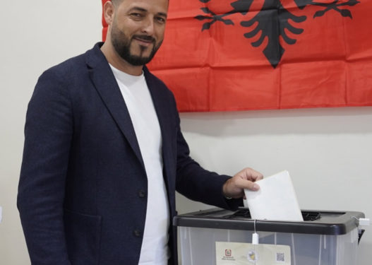Arkend Balla 2,3 MILION € pasuri: Kursime nga rroga!