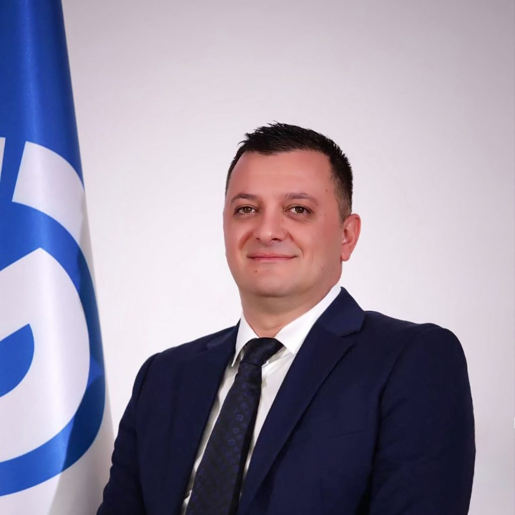 Zari i Berishës emërohet drejtor Kadastre