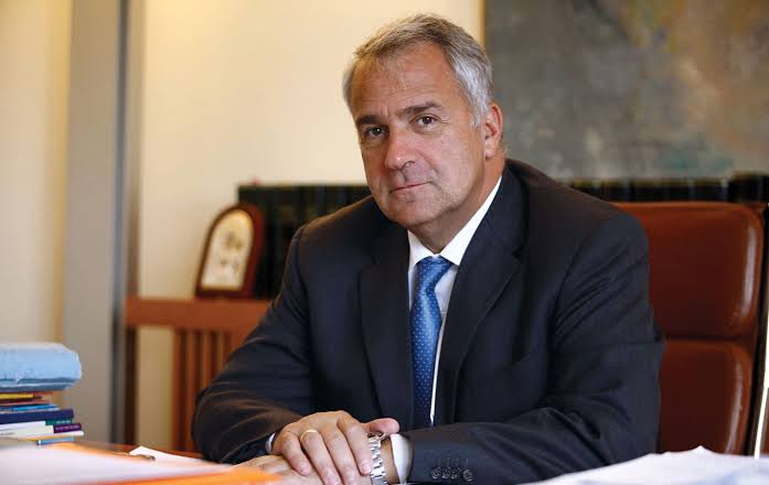 Skandalet me fondet bujqësore të BE-së tronditën Greqinë, dorëhiqet ministri i Emigracionit