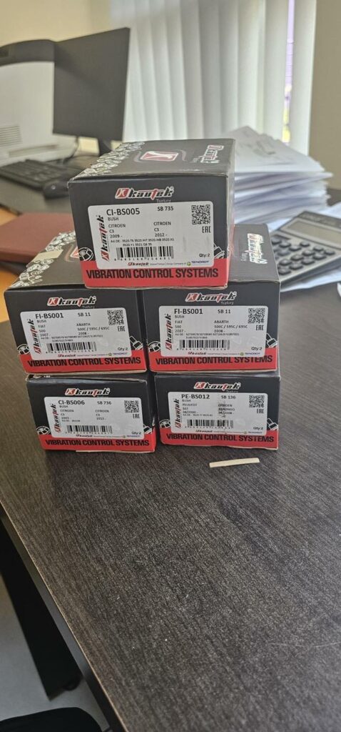 Dogana parandalon kontrabandën kapen në kufi, 29 lloje mallrash komerciale