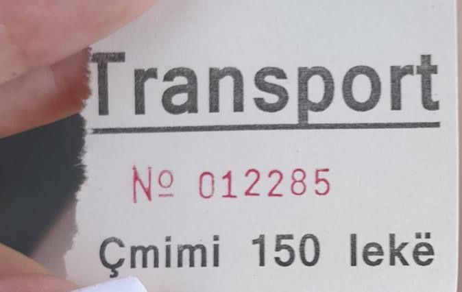 Ankesë për linjën Tiranë Priskë  Rritje çmimi  kushte skandaloze në autobus