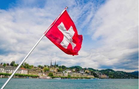 Merrte para nga ndihmat për fëmijët e tij për financim- Detaje të reja të aktakuzës për kosovarin e akuzuar për terrorizëm në Zvicër