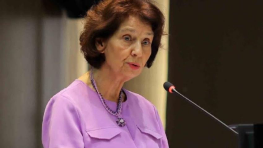 Siljanovska-Davkova: Nuk do të propozojë anëtar të ri për Këshillin Gjyqësor, do të pres miratimin e ligjit të ri