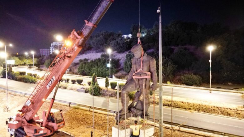 Arsovska e kthen monumentin e Qosetos në një lokacion të ri