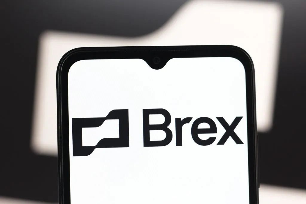 Brex i ndjek modën e AI  por a përfitojnë vërtet përdoruesit e kartave të kreditit 