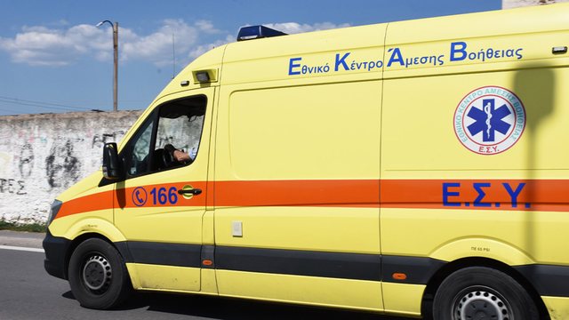 Vdes tragjikisht  një e mitur shqiptare në Katerini