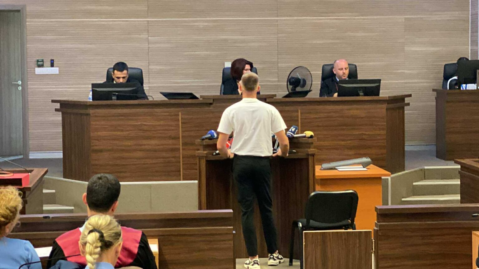 “Hajde n’shpi se e kanë vra motrën tënde” – vëllai i Liridona Ademajt rrëfen momentin kur mori lajmin tronditës