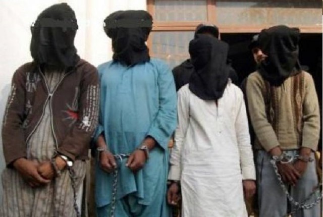 Ekzekutohen 4 pakistanezë  përdhunuan për vdekje një grua
