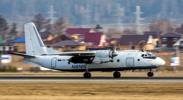 Rrëzohet avioni me 49 pasagjerë në Rusi, asnjë i mbijetuar deri më tani