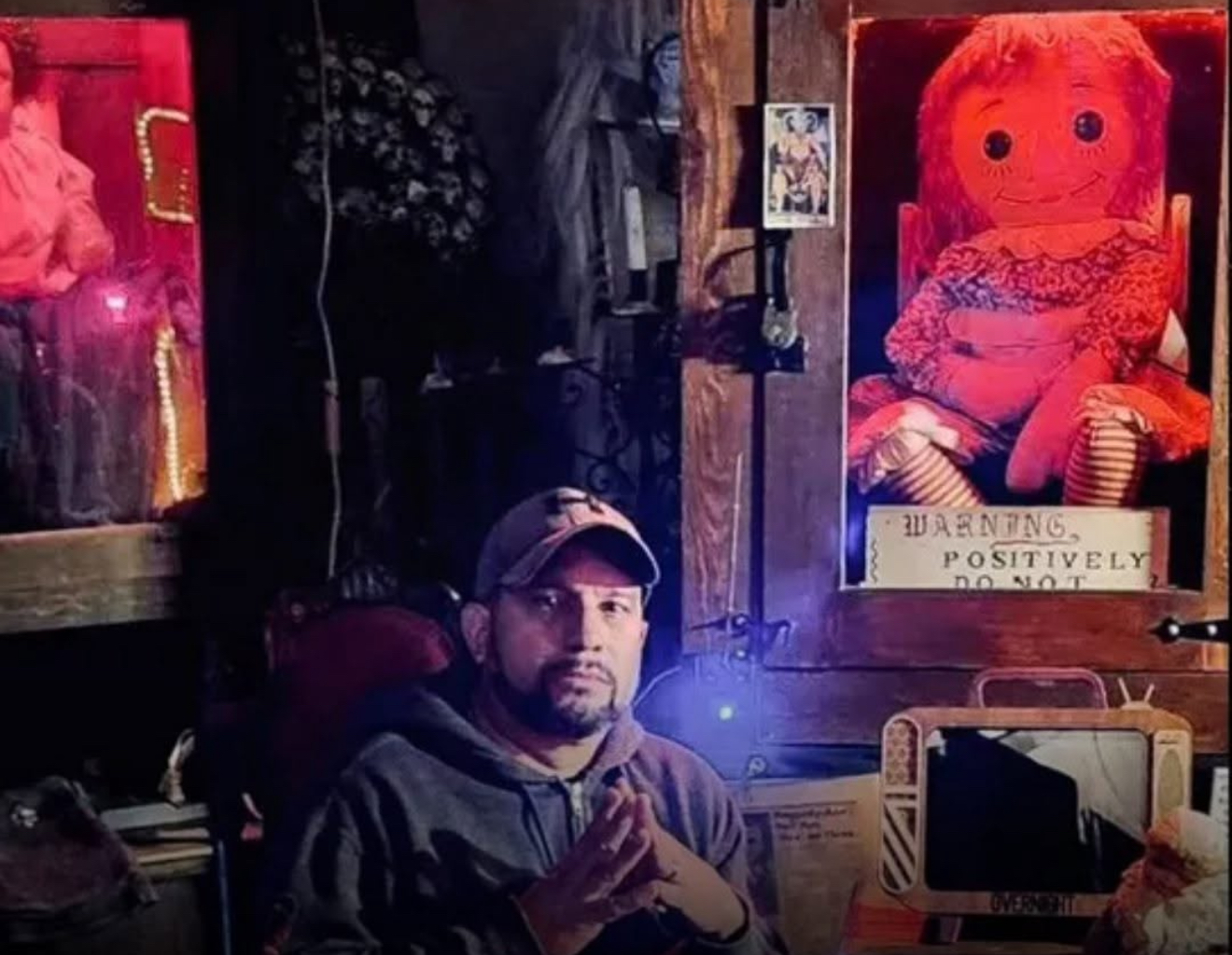 Vdes papritur organizatori i turit të “kukullës së pushtuar” Annabelle