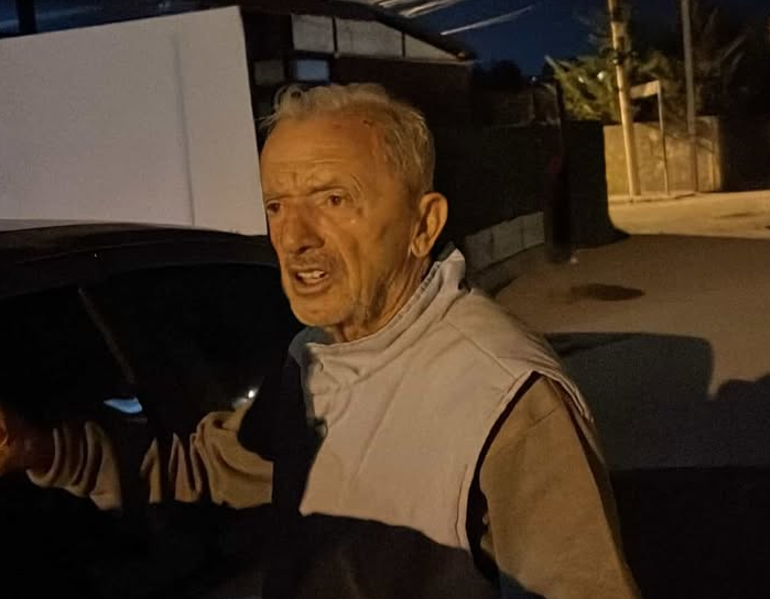 Qytetari gjen të moshuarin: Më tha se ka humbur rrugën për në shtëpi! A e njeh dikush?