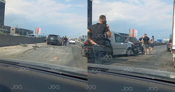 Çmenduri e radhës, makinat bëhen copash në autostradën Tiranë-Durrës