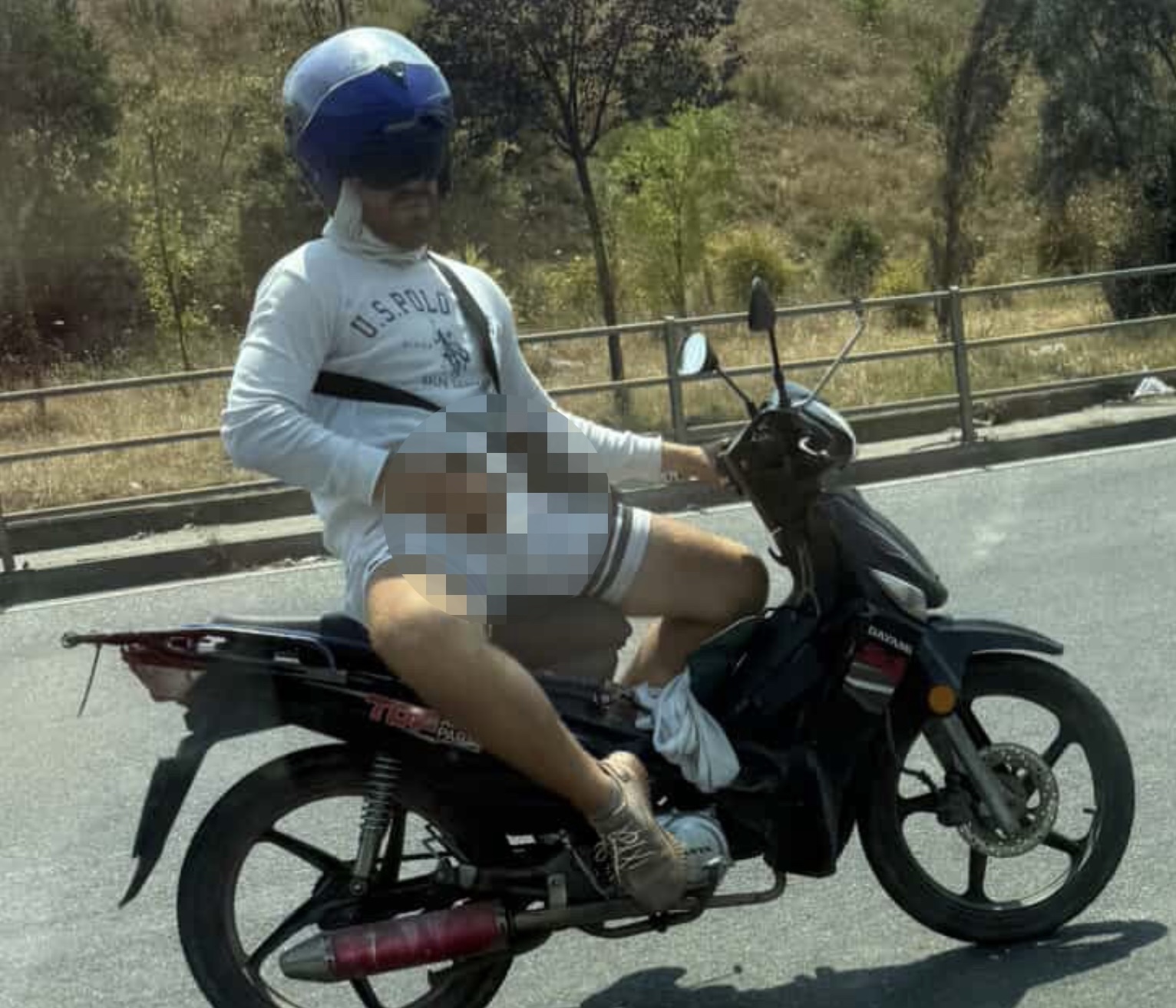 “Ky ordineri më preu rrugën, bënte veprime të turpshme para meje dhe të tjerëve”