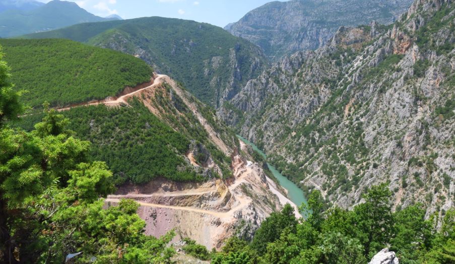 HEC-i i Skavicës rrezikon të errësojë më tej fatin e lumit Drin sipas PE-së