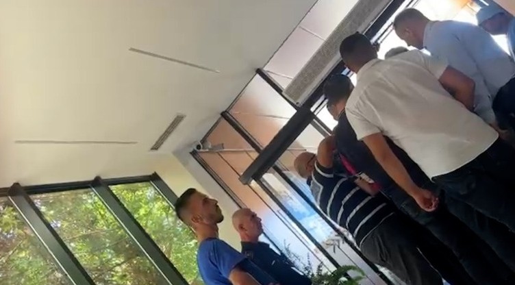 Ngjarja e Vlorës, 17-vjeçarja tentoi vetëvrasjen pas dhunës nga babai