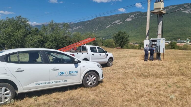Për shkak të ndërprerjes së rrymës, fshatrat e Mbivades dhe Burgu i Dubravës mbesin pa ujë