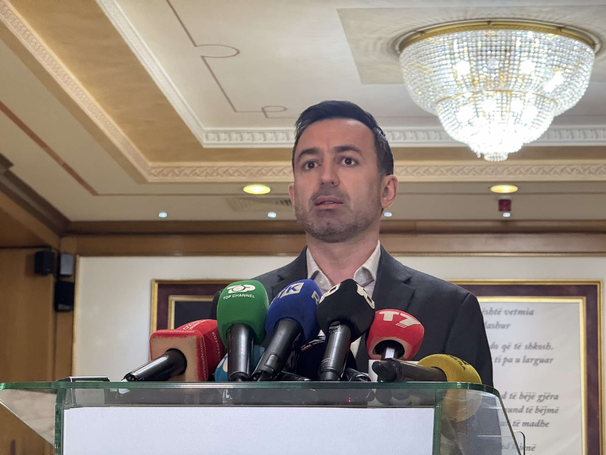 Basha del me arsyetim për artikullin e publikuar ku përmendet UÇK-ja