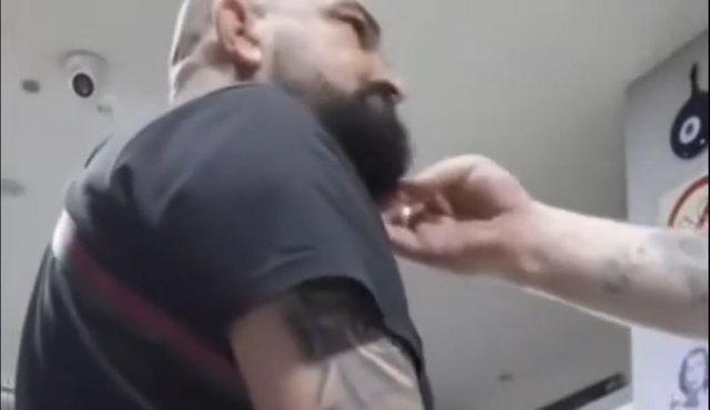 Diamanti Blu dhunohet gjatë transmetimit live në TikTok