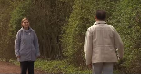 Shqiptari gjen vajzën e tij pas shumë vitesh, takimi emocionues