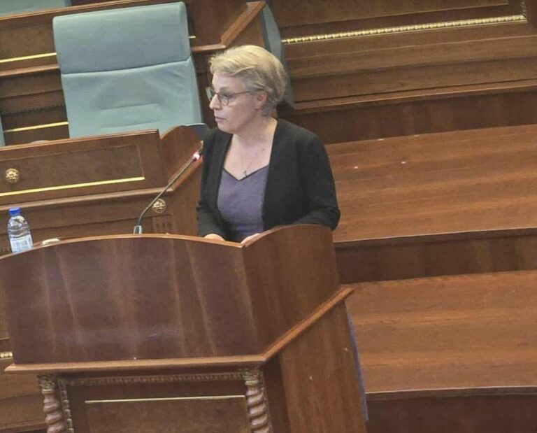 Gërvalla: Më sulmojnë si anti-UÇK, nuk kam qenë dëshmitare në Hagë, do të ndërmarr hapa ligjorë