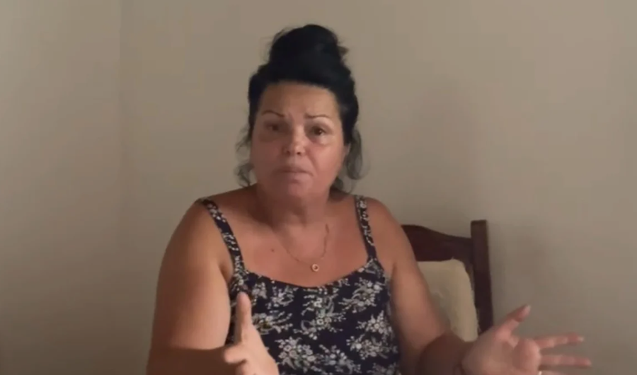 Mes flakëve në Delvinë banorja s’largohet nga shtëpia: Kam kujtimet e mia këtu