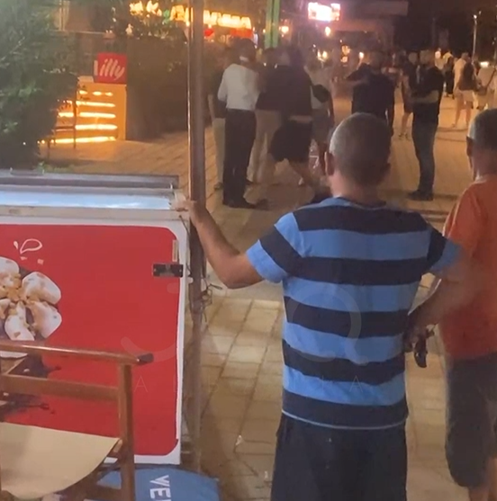 “Turisti maroken ngacmoi seksualisht dy vajza shqiptare, u xhindos pas neutralizimit nga vëllai i tyre”