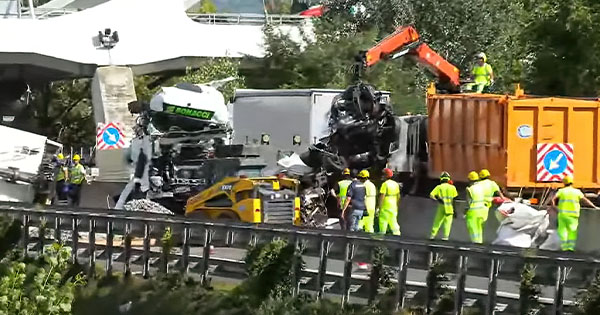 Aksident tragjik në Itali/ Kamioni përplas makina në autostradë, 3 të vdekur dhe 15 të plagosur