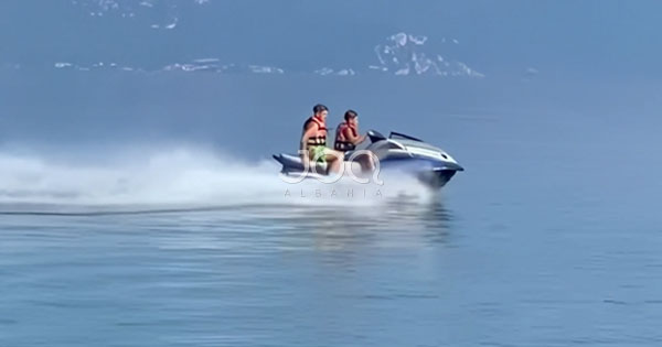 Çudira shqiptare, çerrat me Jet-Ski rrezikojnë pushuesit në Pogradec