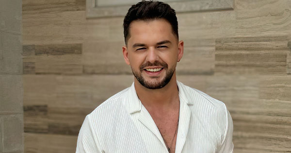 Sherr në dasmë: Dhëndri dhe dasmorët rrahin brutalisht Shpat Kasapin