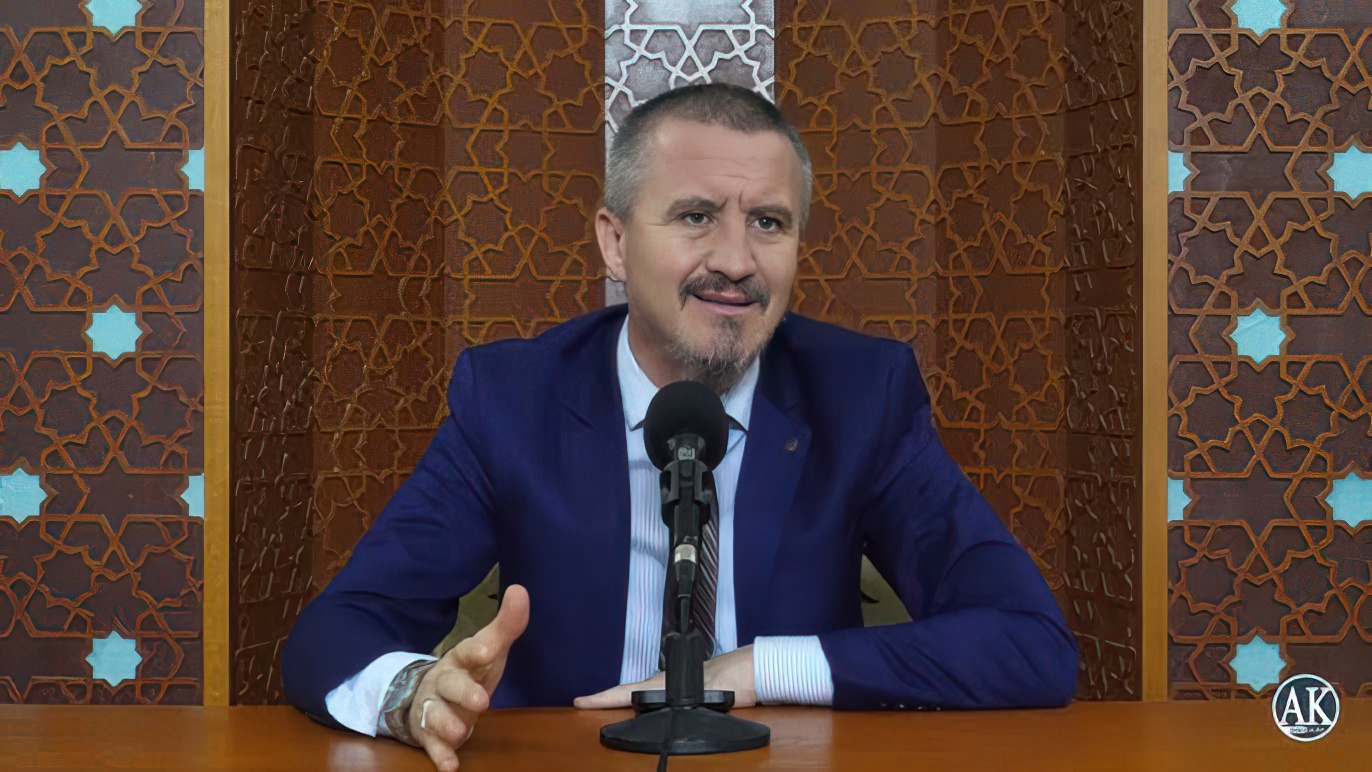 Magjitë ‘shkundin’ shqiptarët, Hoxhë Ahmed Kalaja: “Vendos kamera dhe nxirri te JOQ!”