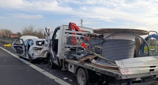 65 vjeçari goditet për vdekje nga një kamion në Pejë