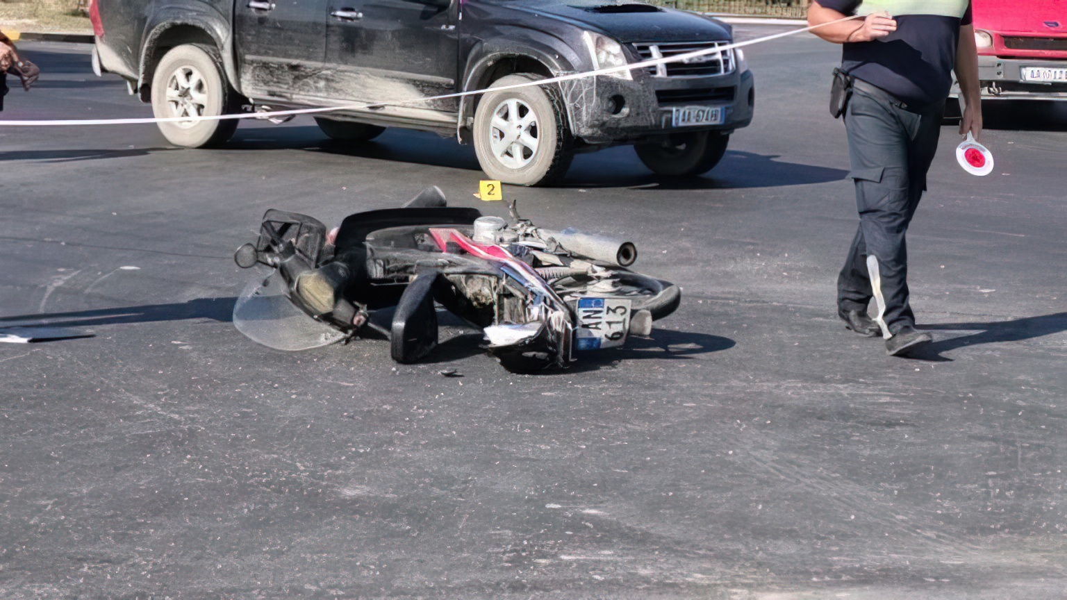 Aksident fatal në Konispol, përplasen dy motorë, humb jetën një prej drejtuesve