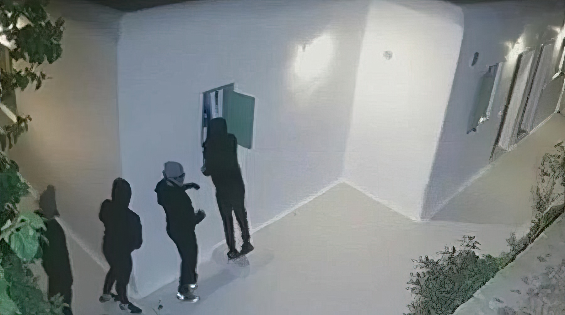 ‘Skifterët’ shqiptarë terror në Mykonos, vjedhin para dhe bizhuteri në vilat luksoze