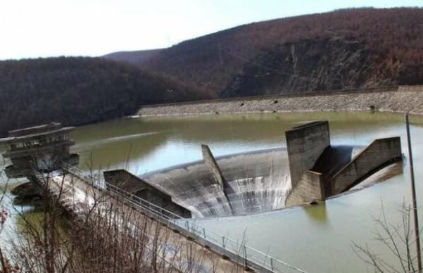Uji i Badocit vazhdon të mos jetë i pijshëm