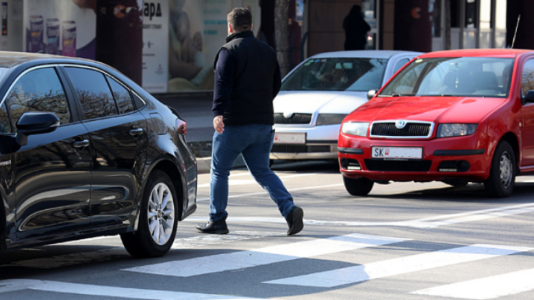 Policia e Maqedonisë ka gjobitur 164 këmbësorë gjatë muajit gusht