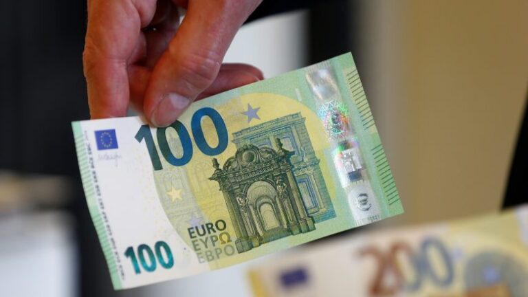 Pse banorëve të Evropës po u këshillohet të mbajnë 100 euro në shtëpi?