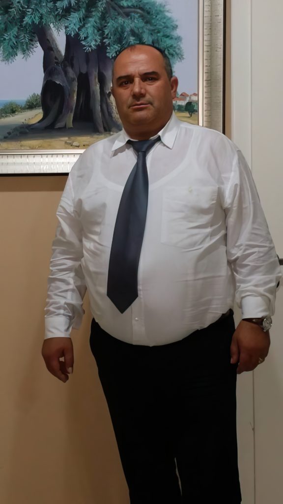 Mustaf Deda, pronar i Sidrit & Xheni shpkMustaf Deda, pronar i Sidrit & Xheni shpk