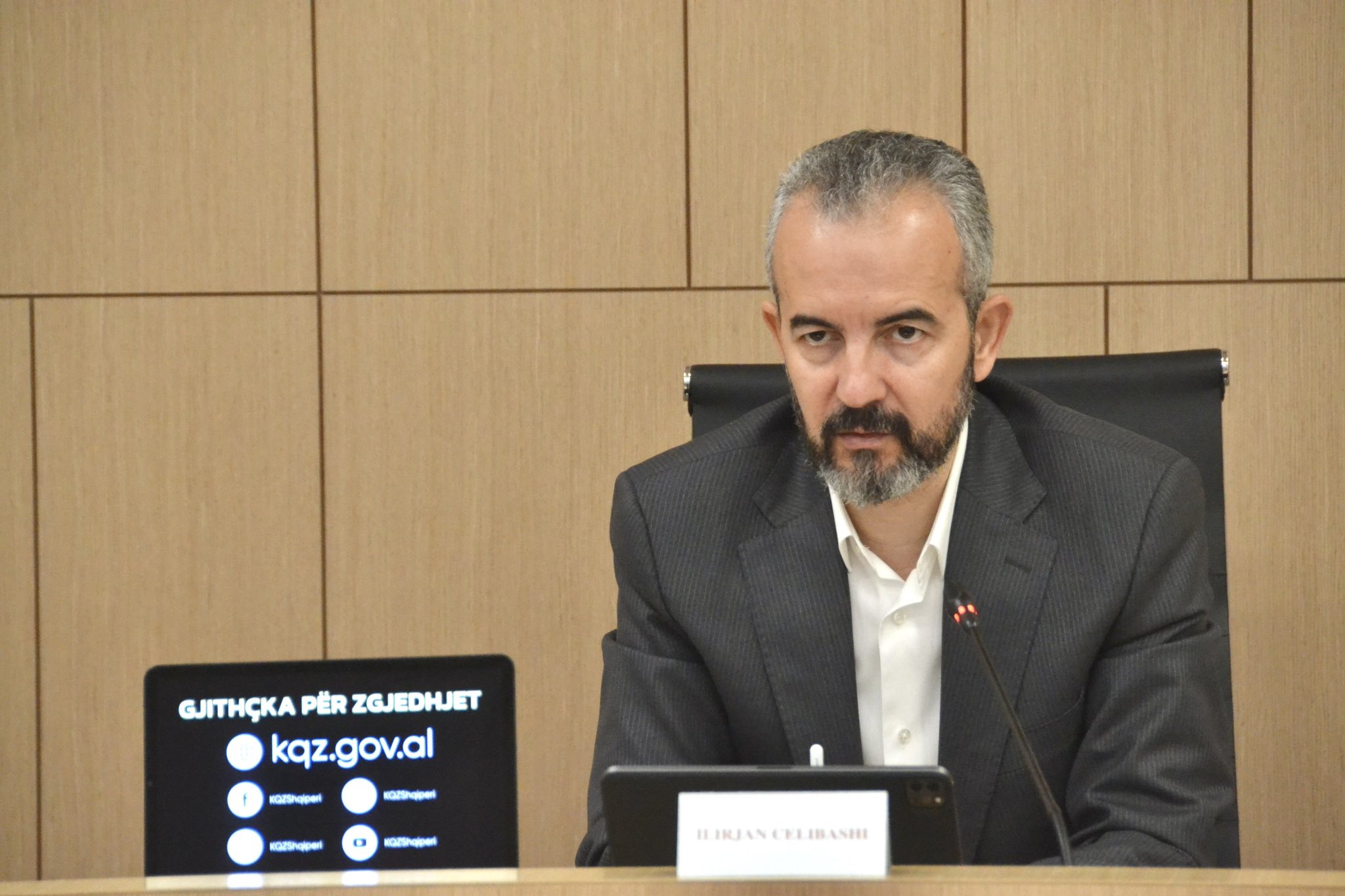 Fondet e KQZ për zgjedhjet e 11 Majit/ 28 mijë lekë për komisonerët, 12.7 milionë lekë për partitë
