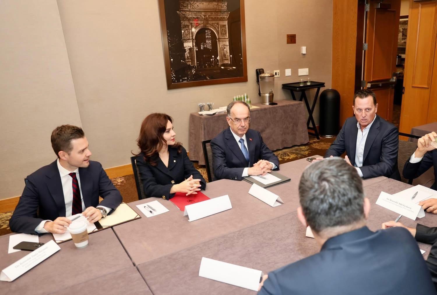 Spiropali tërheq prej hunde Begajn! Ulen me ambasadorin serb në SHBa