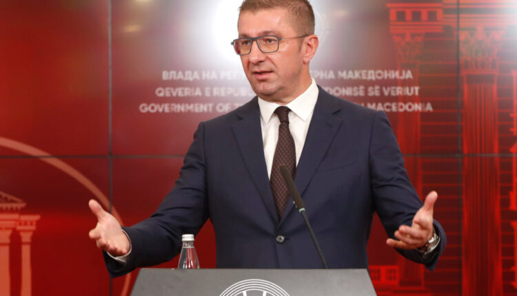 Mickoski: Populli ka përshtypjen se ata që fitojnë në mënyrë të pandershme nuk përgjigjen, por unë ju premtoj