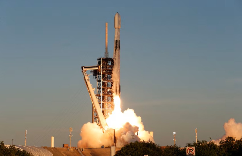NASA nis misionin për të studiuar motin në hapësirë