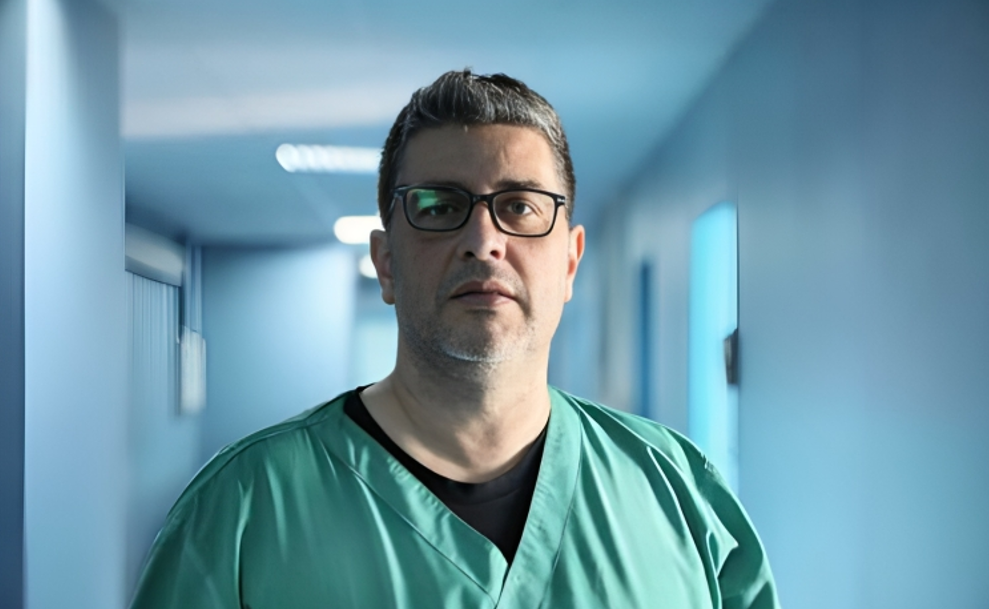 “Jo të gjithë mjekët janë të korruptuar”/ Pacientja falënderon publikisht doktor Ilirin dhe stafin e spitalit “Shefqet Ndroqi”