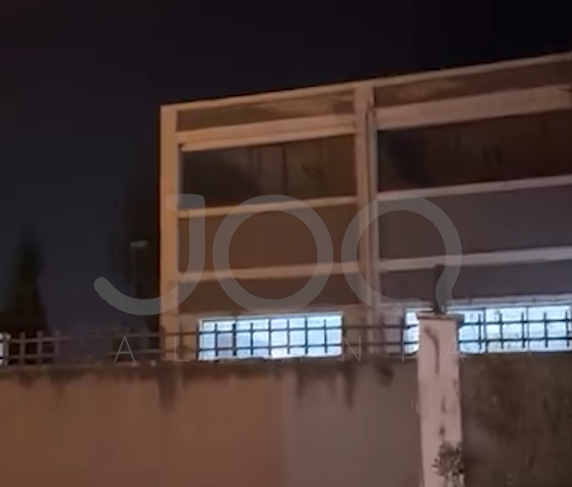 Banorët në Elbasan në makth prej 3 vitesh: Lavanderia nuk i lë të flenë natën!