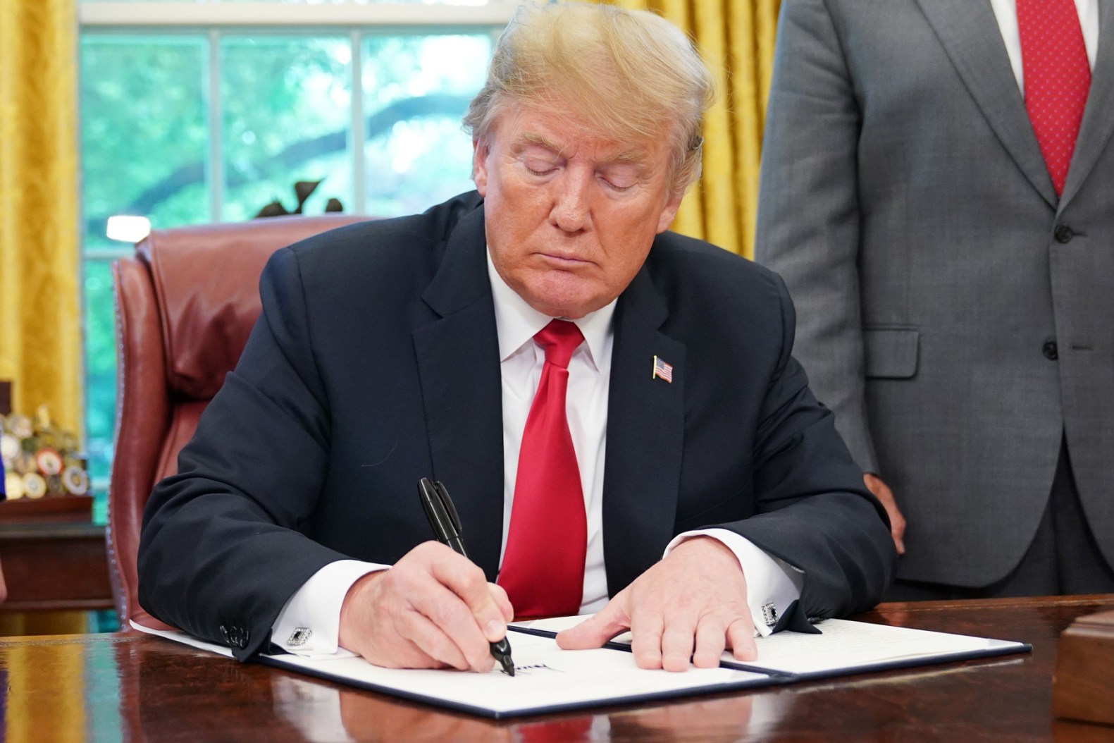 Propozimi i Trump për Vizat H-1B: Mirë për qytetarët amerikanë, keq për bizneset e vogla!