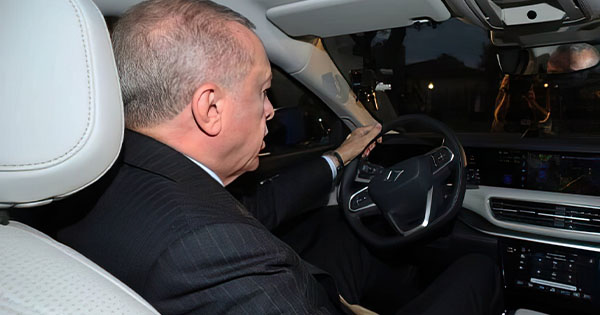 Nga 0 në 100 km/h për 4.1 sekonda, Erdogan prezanton makinën e re turke Togg T10F