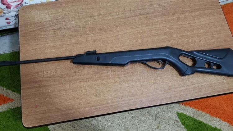 19-vjeçarja në Këlcyrë plagos kushëririn e saj me pushkë